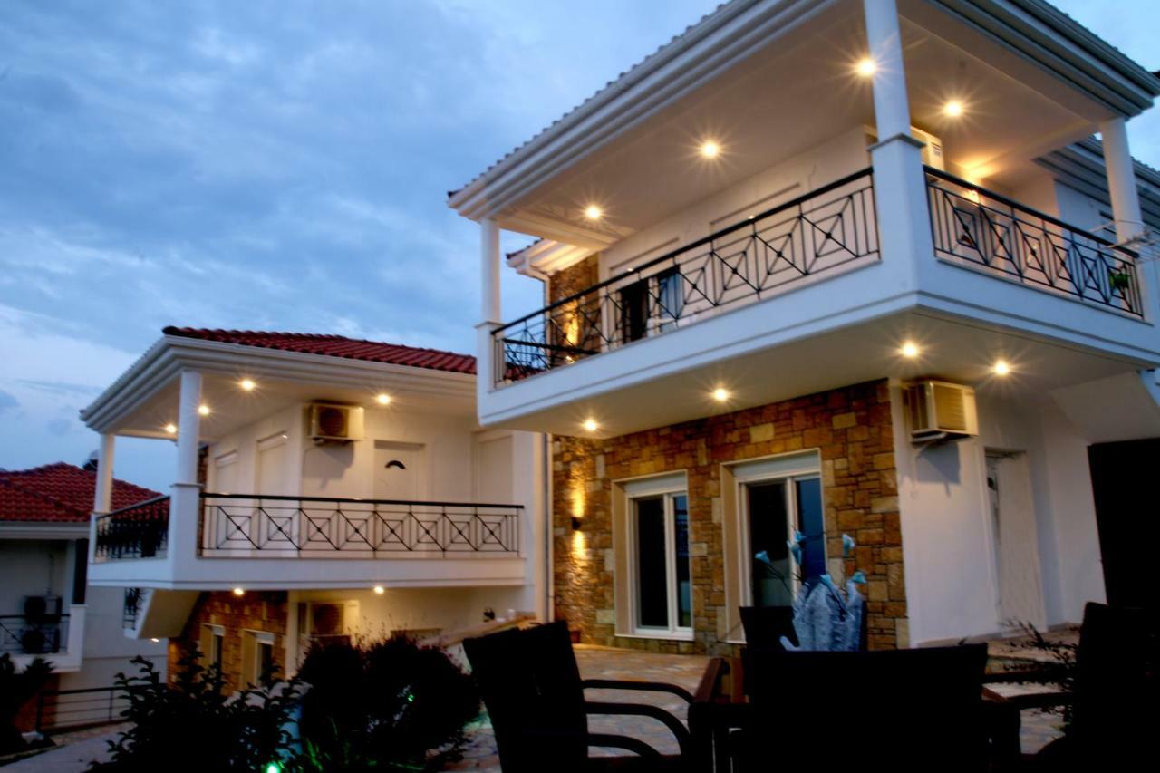 S&S Pura Vida Apartment Paliouri Esterno foto